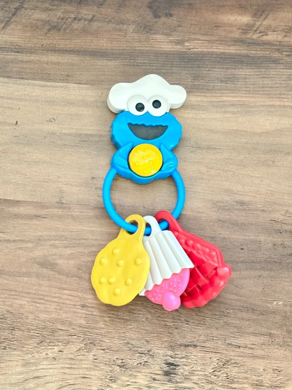 VINTAGE Sesame Street Cookie Monster Baby Rattle Teether Activity Toy Tyco 1995